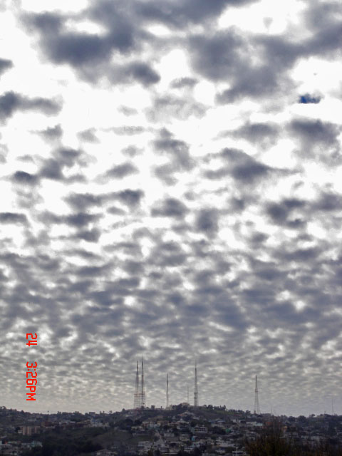 [cirrocúmulos+postal.jpg]