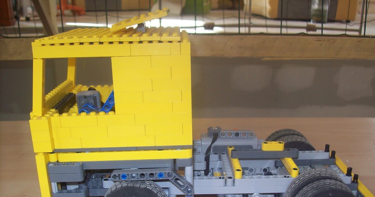 Passion LEGO: Camion Mercedes benz