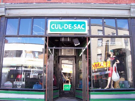 CUL-DE-SAC