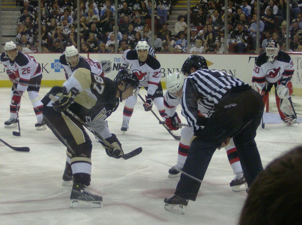 [Sid+at+the+face-off..JPG]