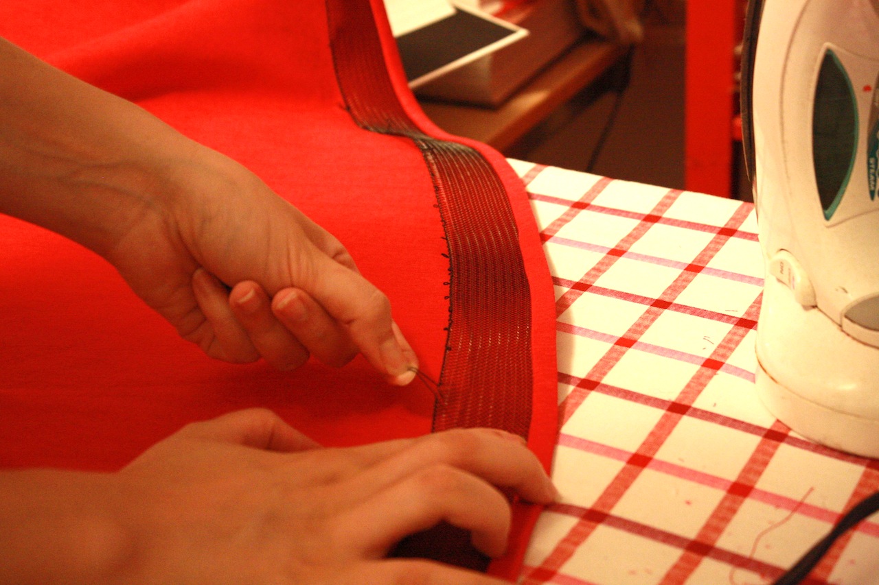 How to Hem with Horsehair Braid #sewing #sewingtutorial 