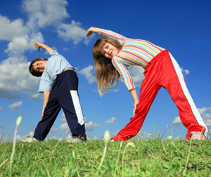 [gymnastics-kids-exercising-small.jpg]