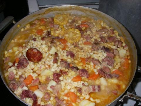 image: locro+argentino