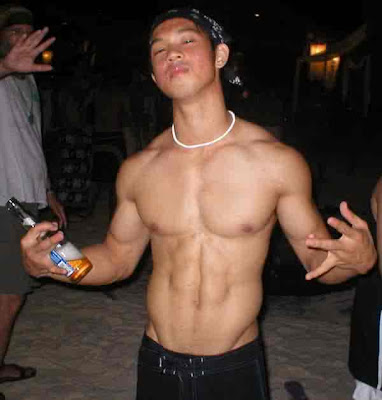 DAILY ASIAN HUNKS: LEAN ASIAN MEN