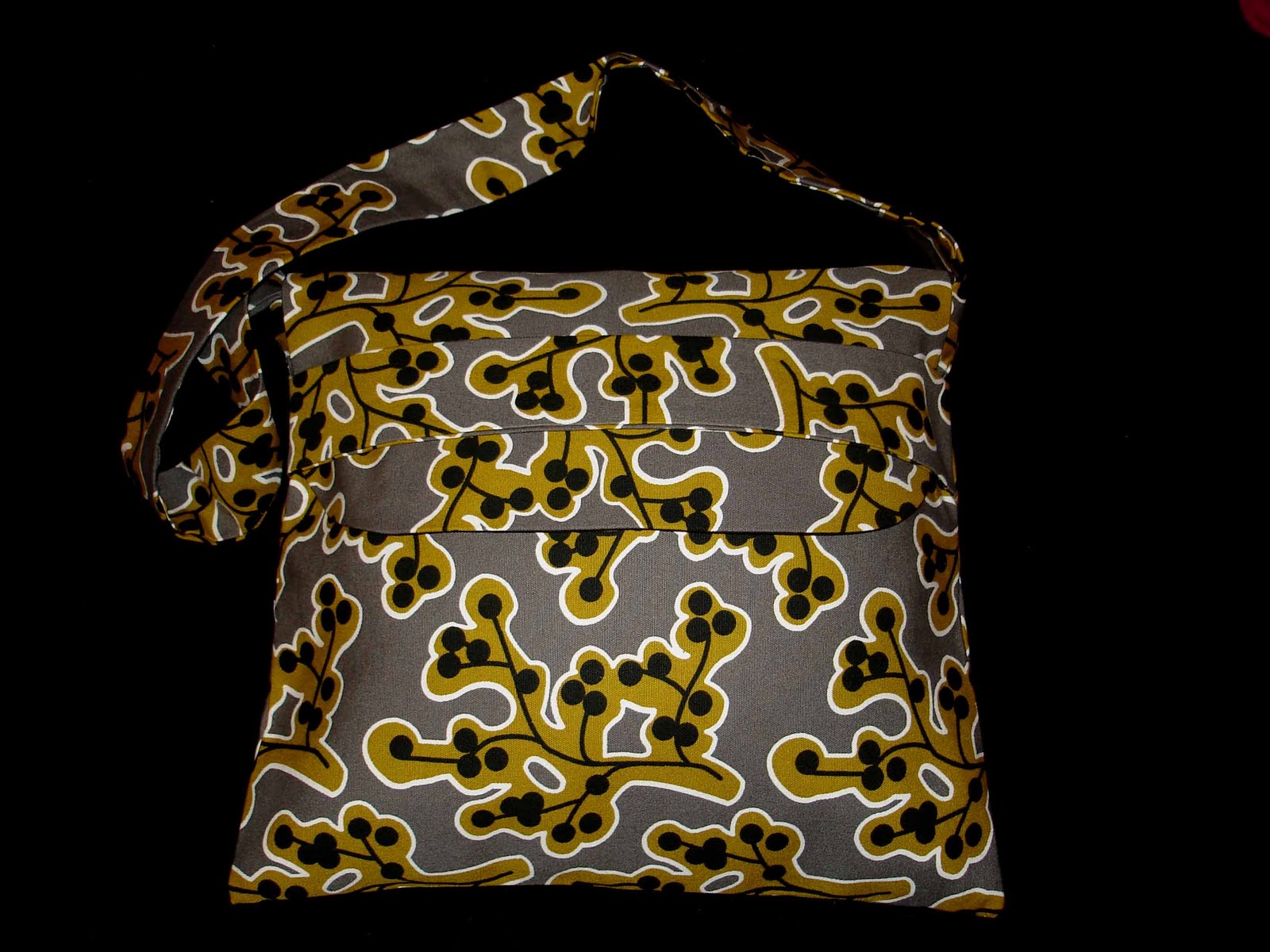 [saco#027+beatriz.jpg]