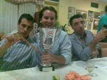 Tony,Tomaso y Yo con la copa