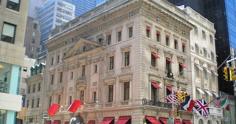 Design Cartier store in Manhattan, New York / Commercial building