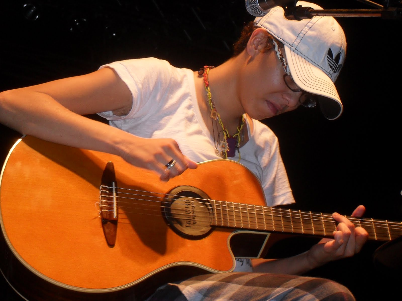 Fã Clube Bela Flor - Maria Gadú: Show Cruz das Almas - BA - 03/04