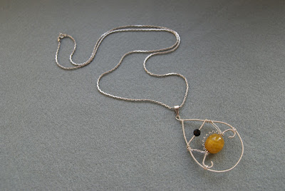 Wisior wire wrapping