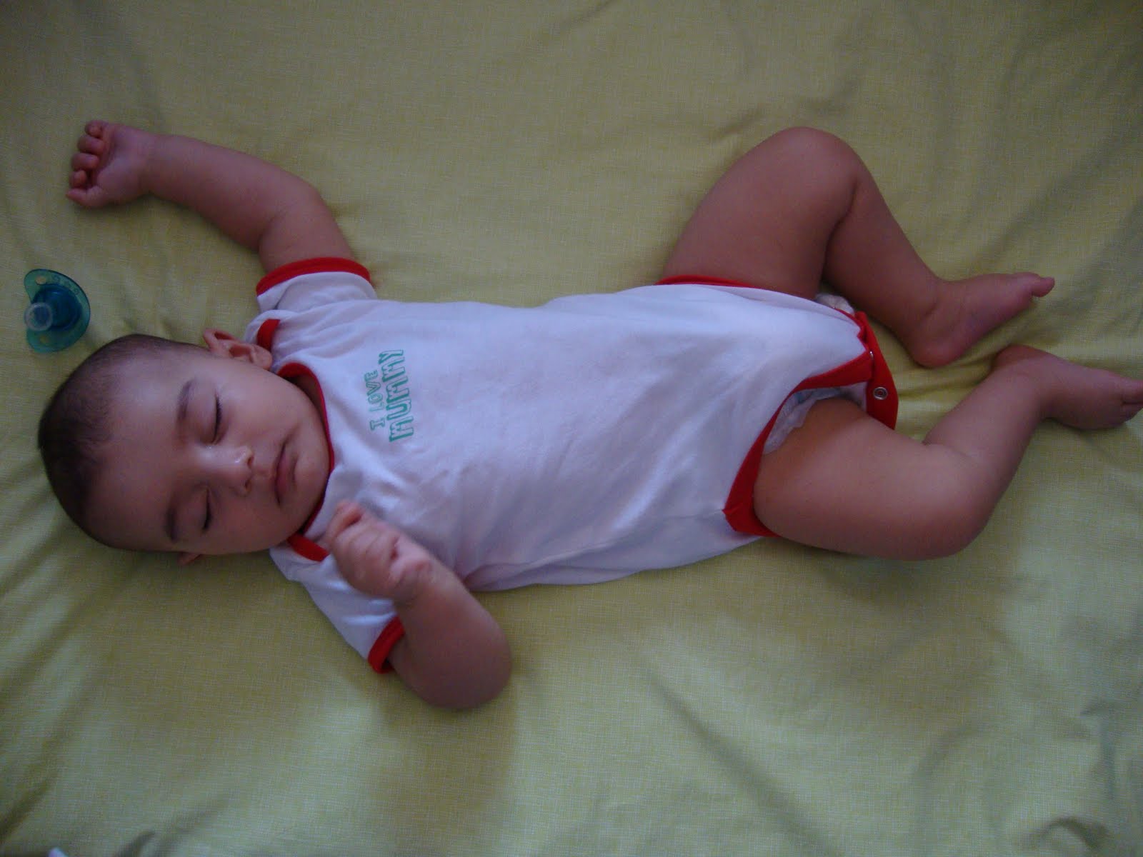 KÜÇÜK ADAM BÜYÜK AŞK Kasım 2010