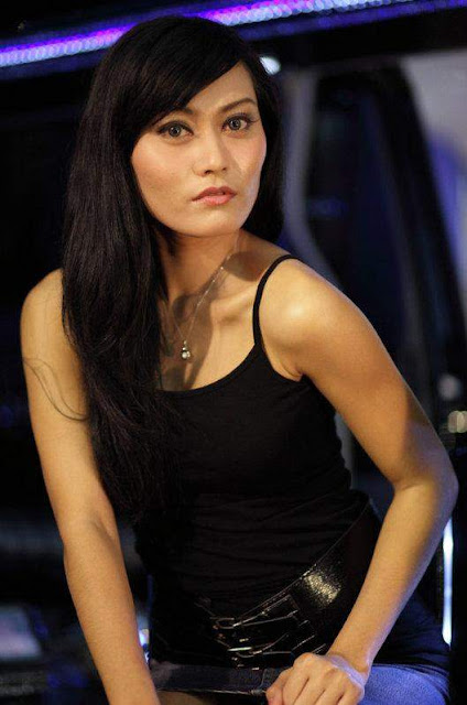 Foto Model Hot Indonesia - Hot Model Indonesia Kennova Prawesty | carakuin