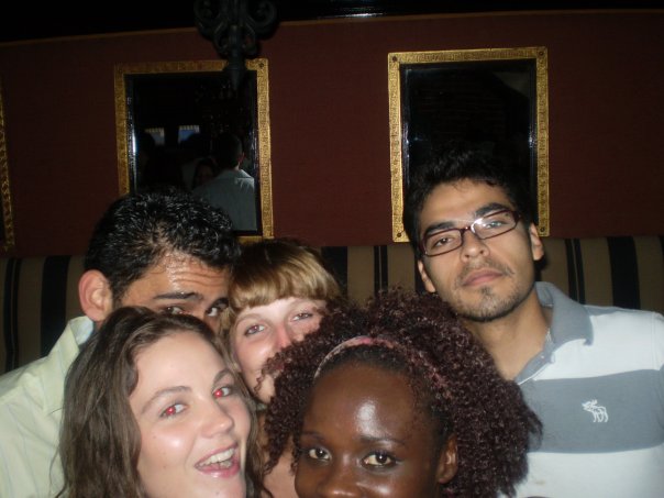 [n866350435_1223049_5809.jpg]