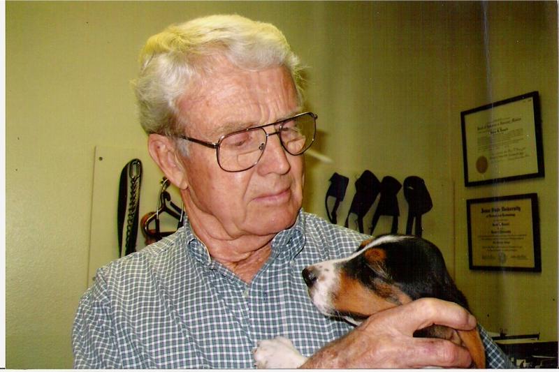 Howard Animal Hospital Dr. Howard Helps You and Your Pets