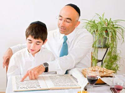 NAMC montessori classroom activities cultural curriculum Jewish passover reading the haggadah