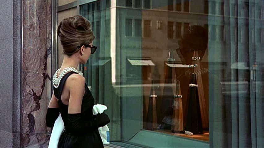 We just had our first glimpse of Audrey Hepburn as Holly Golightly