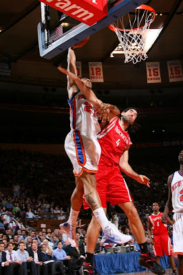 Wilson+Chandler+Dunks+On+Luis+Scola.jpg