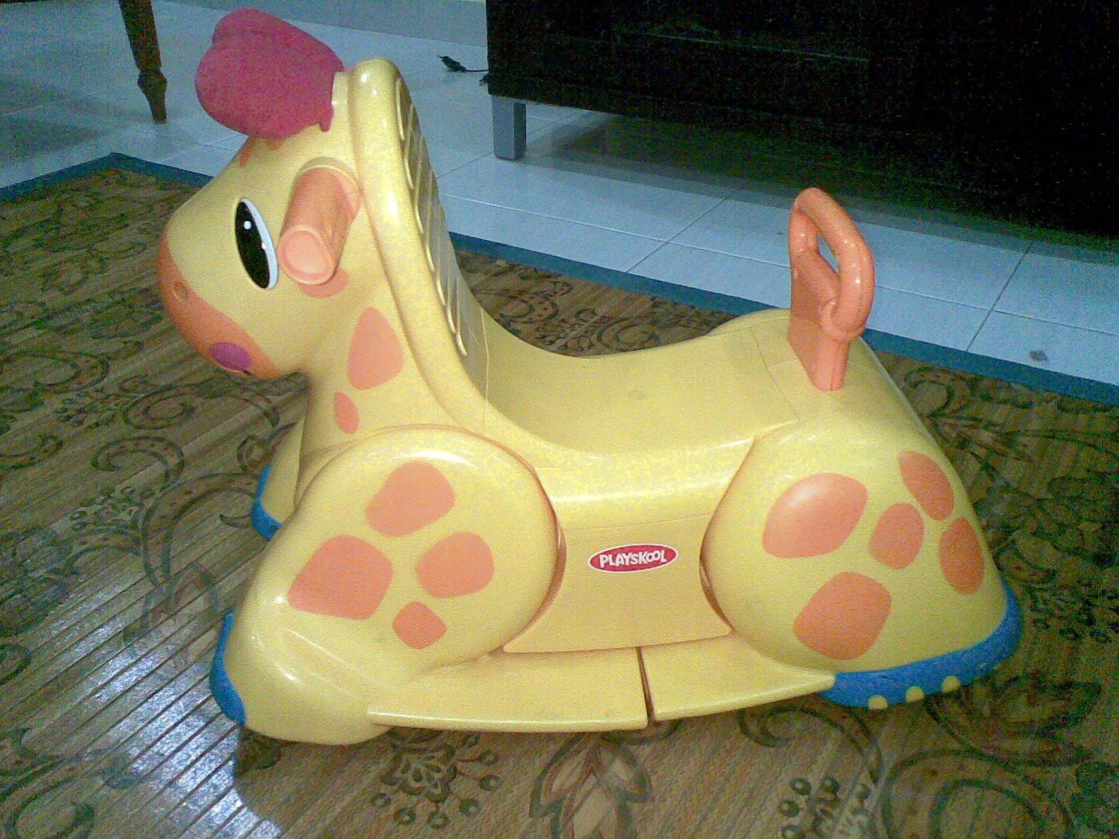 MyBundleToys: Playskool Busy Go n Grow Giraffe