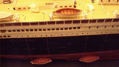 Amazing Titanic Model Made Of Paper 