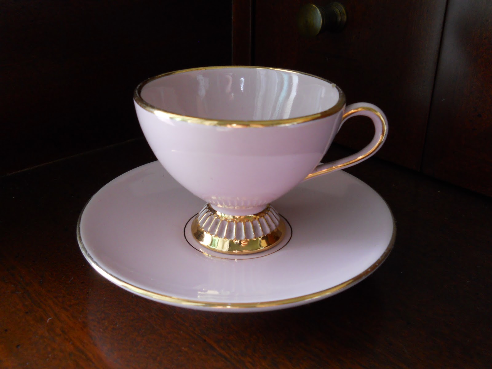 Country Treasures Small Teacups from Italy for SALE