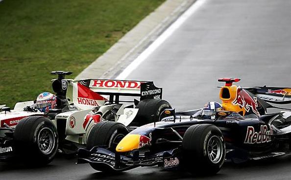 [Button+adelantamiento+Coulthard+Hungaroring.JPG]