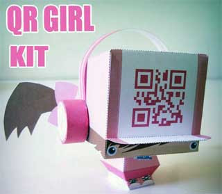 QR Girl Papercraft