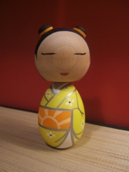 [kokeshi_kimono.jpg]
