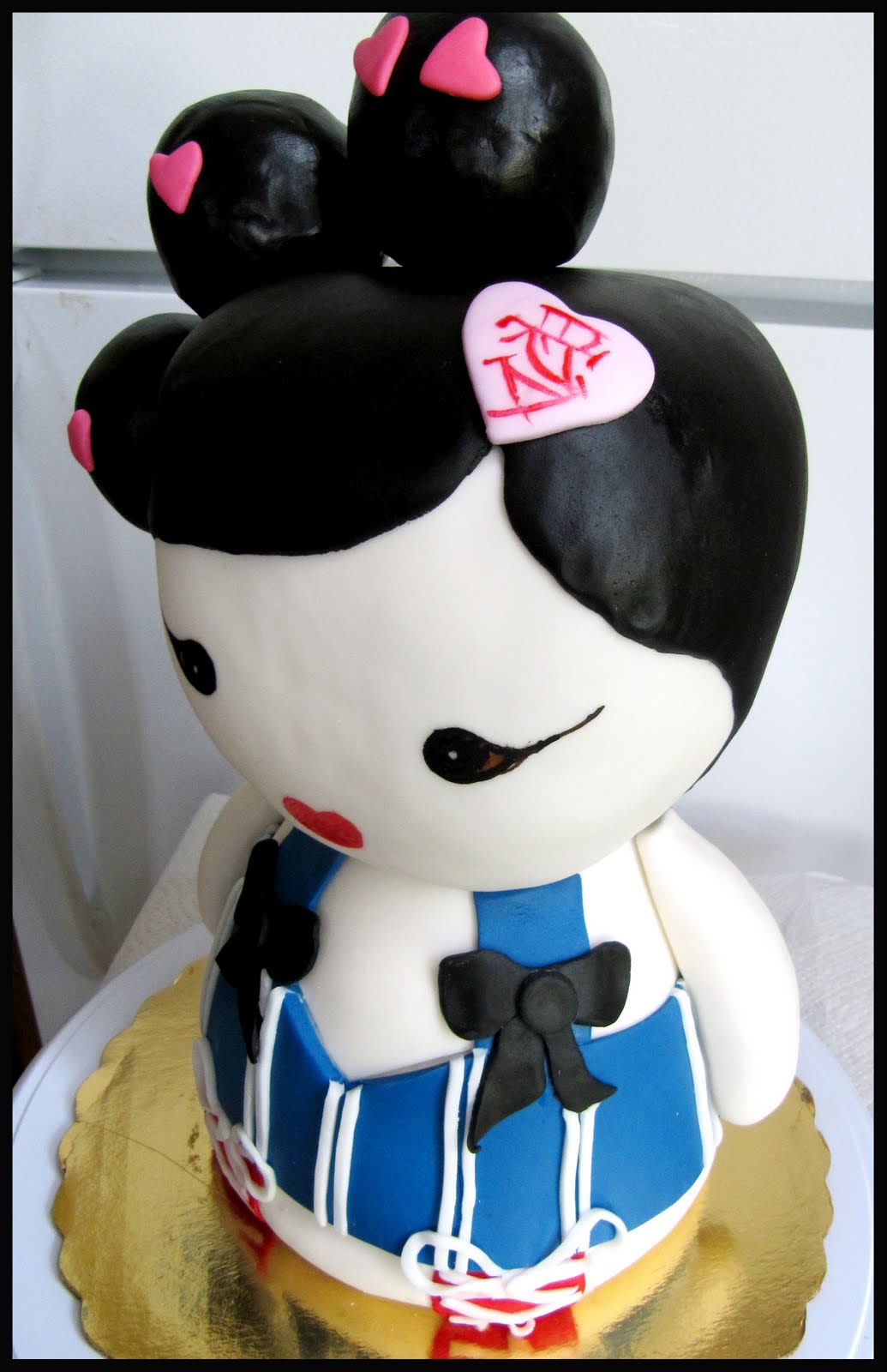 Kakes by Klassic: Harajuku Lovers doll kake