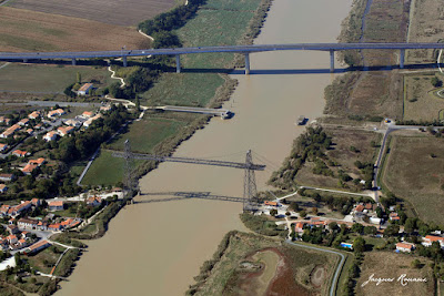 Vue aérienne du dernier pont Transbordeur en France