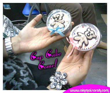 [akumahu_cupcake01.jpg]