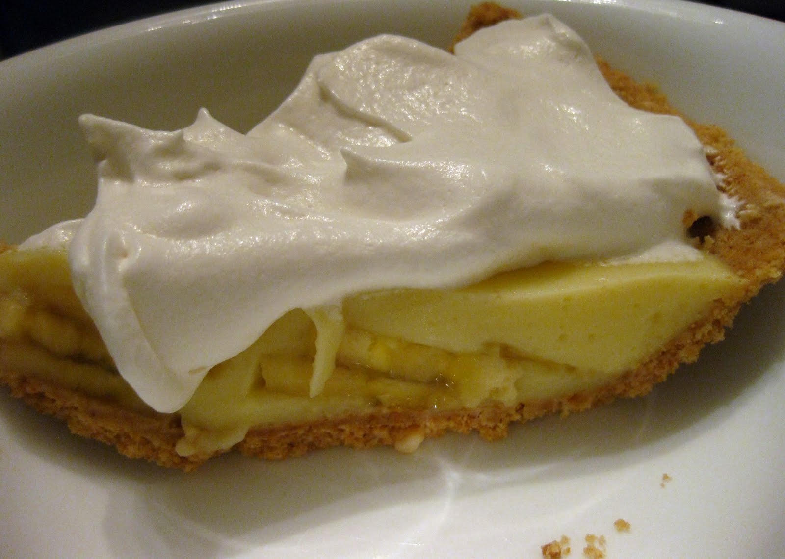 A Book to Chew on Best Ever Banana Cream Pie (according to me)