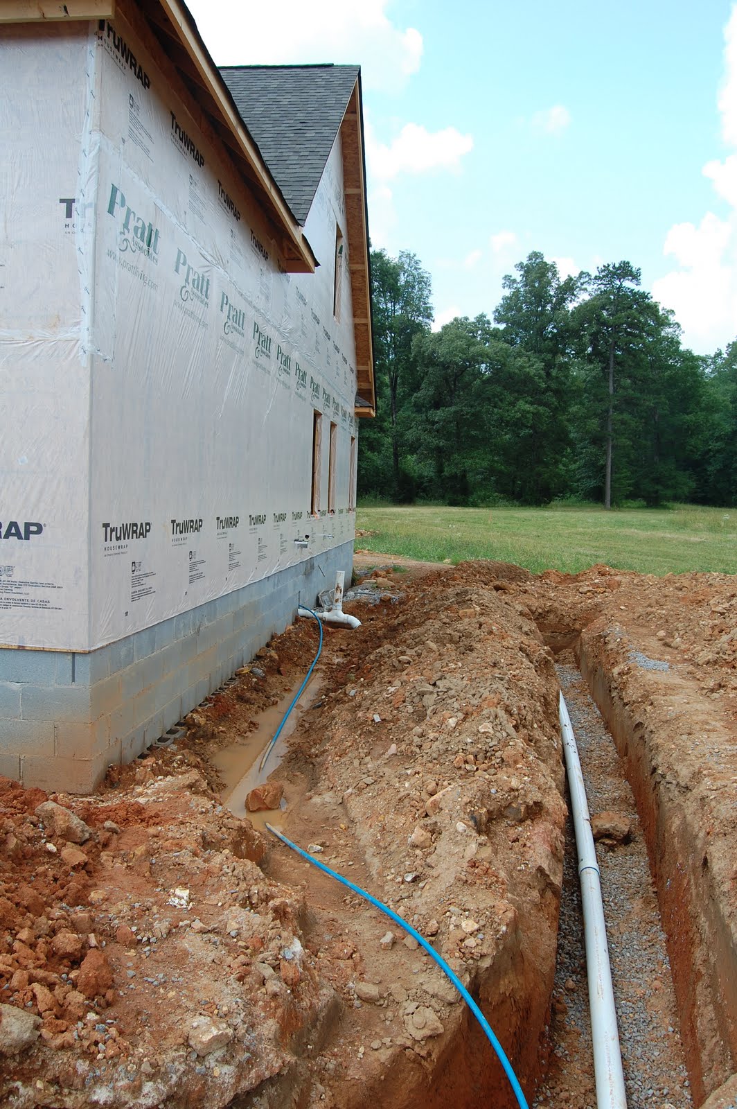 home-building-project-electrical-and-sewage-lines