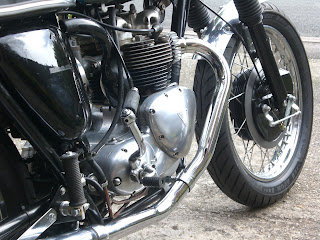 060.JPG