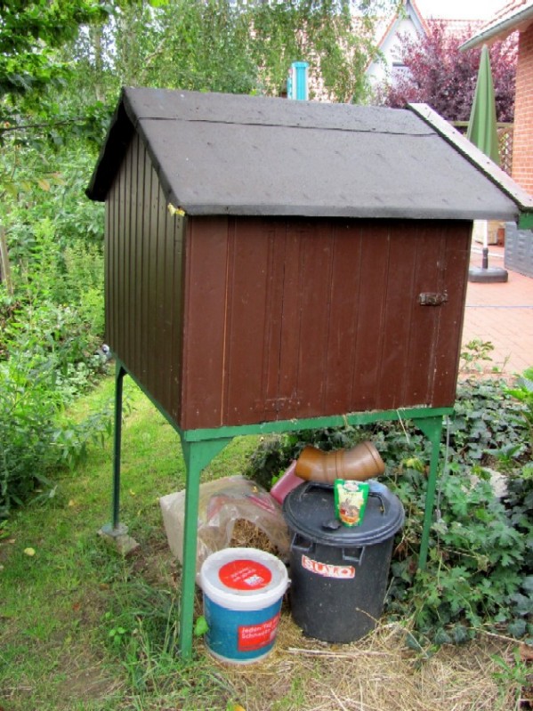 Gartenarbeit Ideen Ein Kaninchenstall für den Garten
