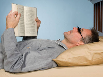 Очки для чтения лежа