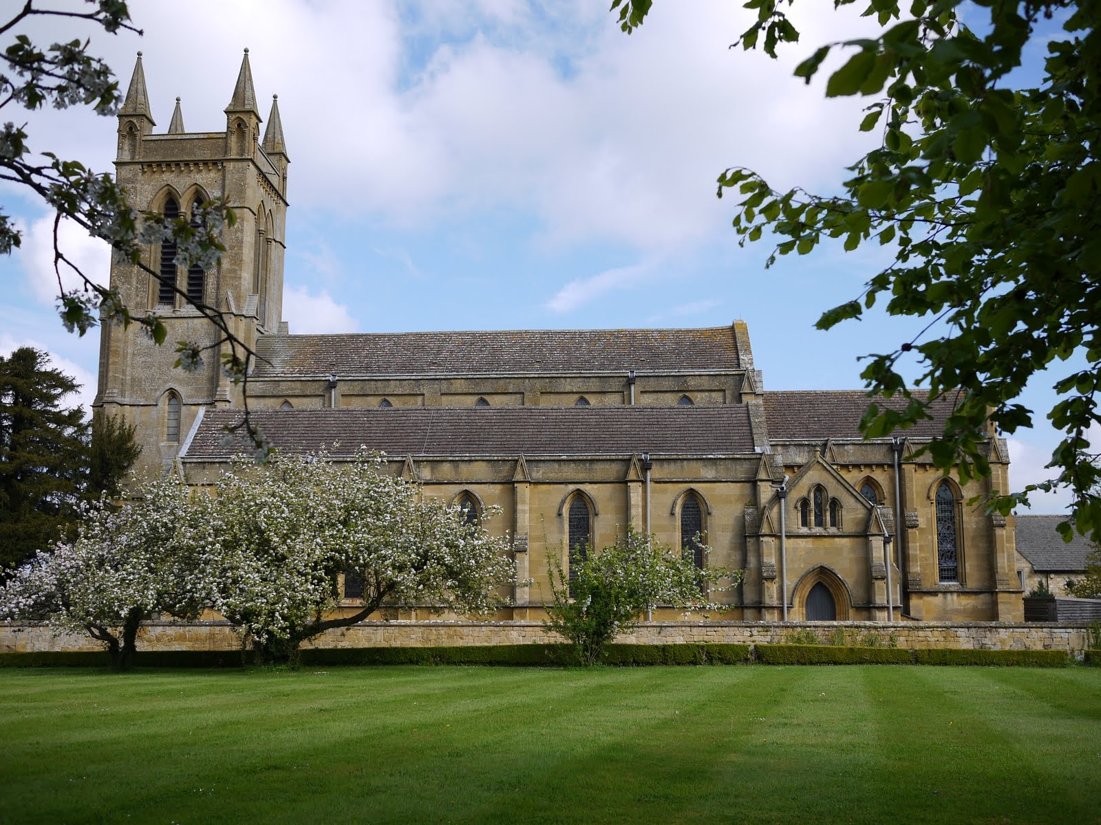 Walking in the country Broadway and Buckland