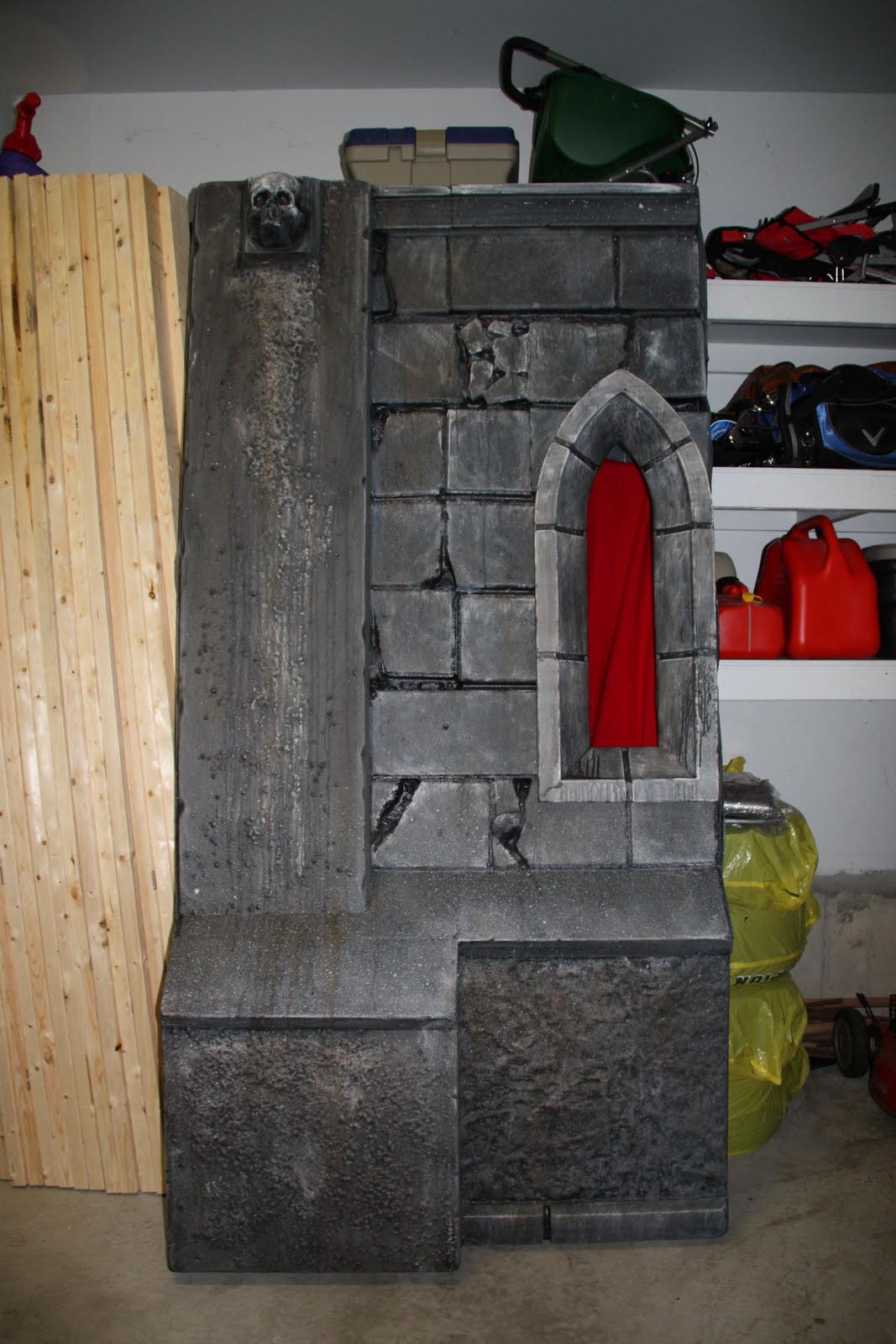 Thornhill Woods Haunted House Blog: MAUSOLEUM WALL PANELS