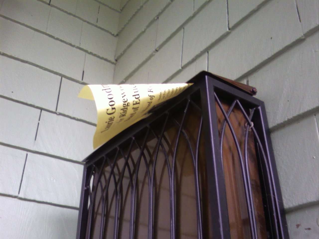[0406081218a.jpg]