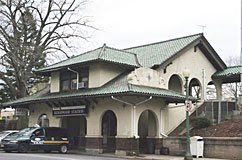 trainstation t