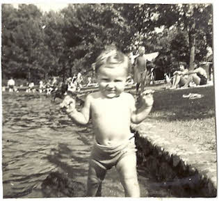 Barbara McCullough Pattin at Graydon Pool 1943