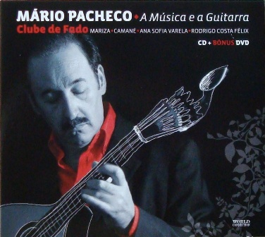 [mario_pacheco_a_musica_e_a_guitarra.JPG]