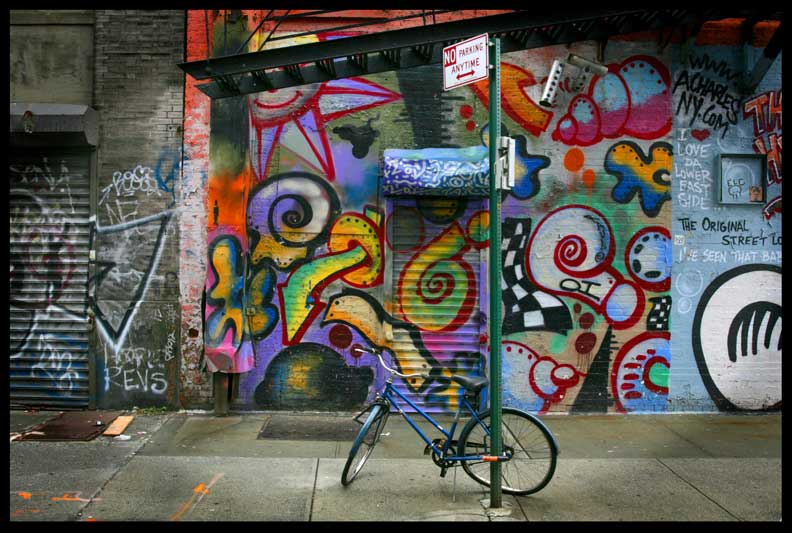 When Graffiti Helps Slum Part Of Town Via 3 Bp Blogspot Com Street Art Graffiti Street Art Murals Street Art