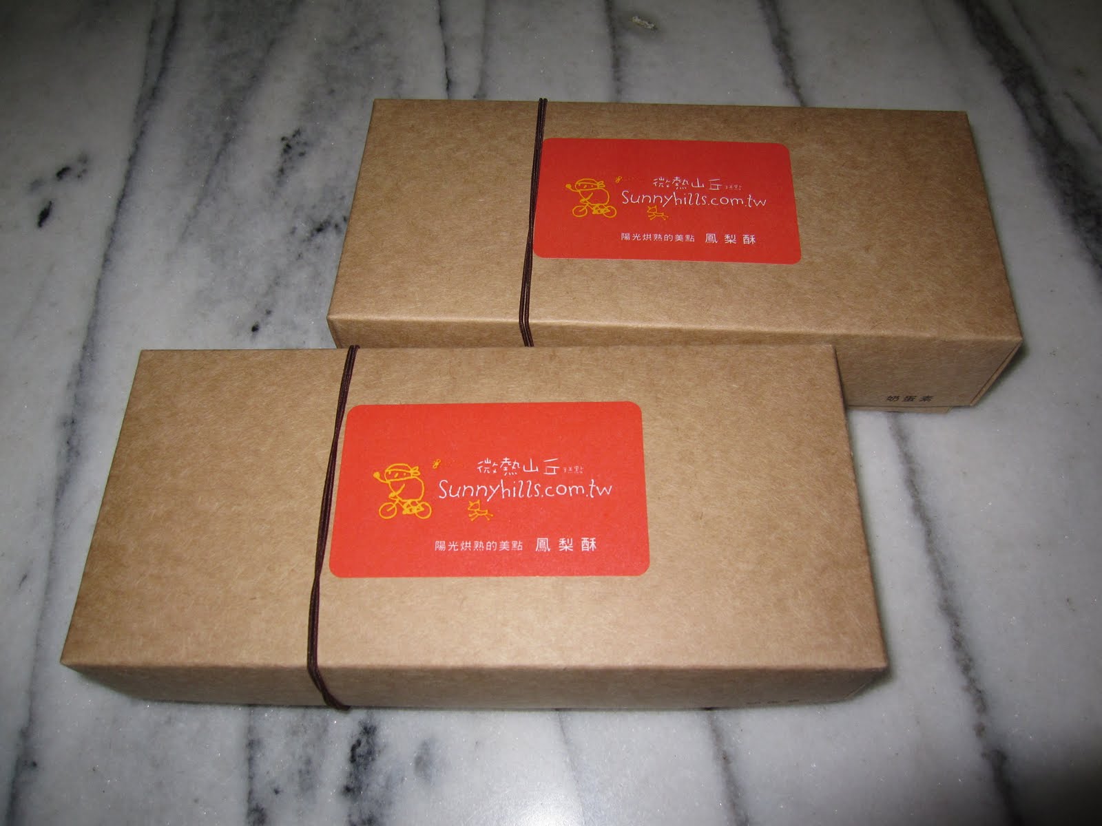 The Chocolate Reindeer Sunnyhills pineapple cakes 夿¢¨é
¥ The Chocolate Reindeer Sunnyhills pineapple cakes 夿¢¨é
¥