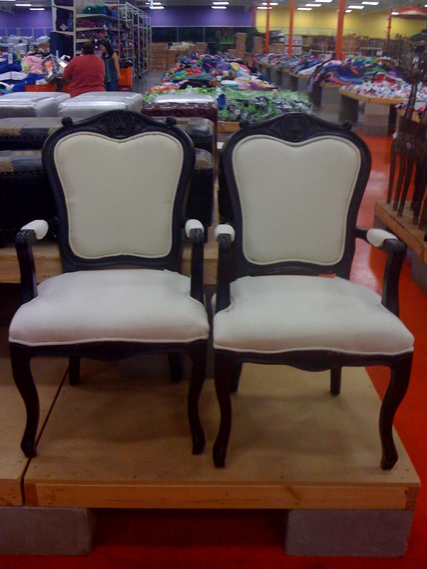[gr_chairs.jpg]