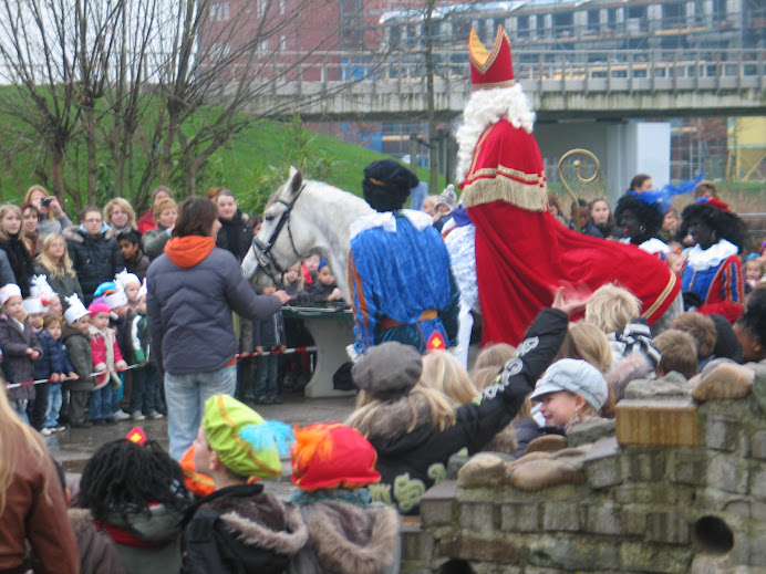 Sinterklaas op z'n paard!