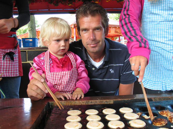 Poffertjes bakken op de Parade