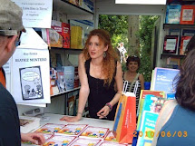 Beatriz Montero firma en la Feria dl Libro de Madrid