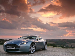 Aston%2BMartin%2BDB8(2).jpg