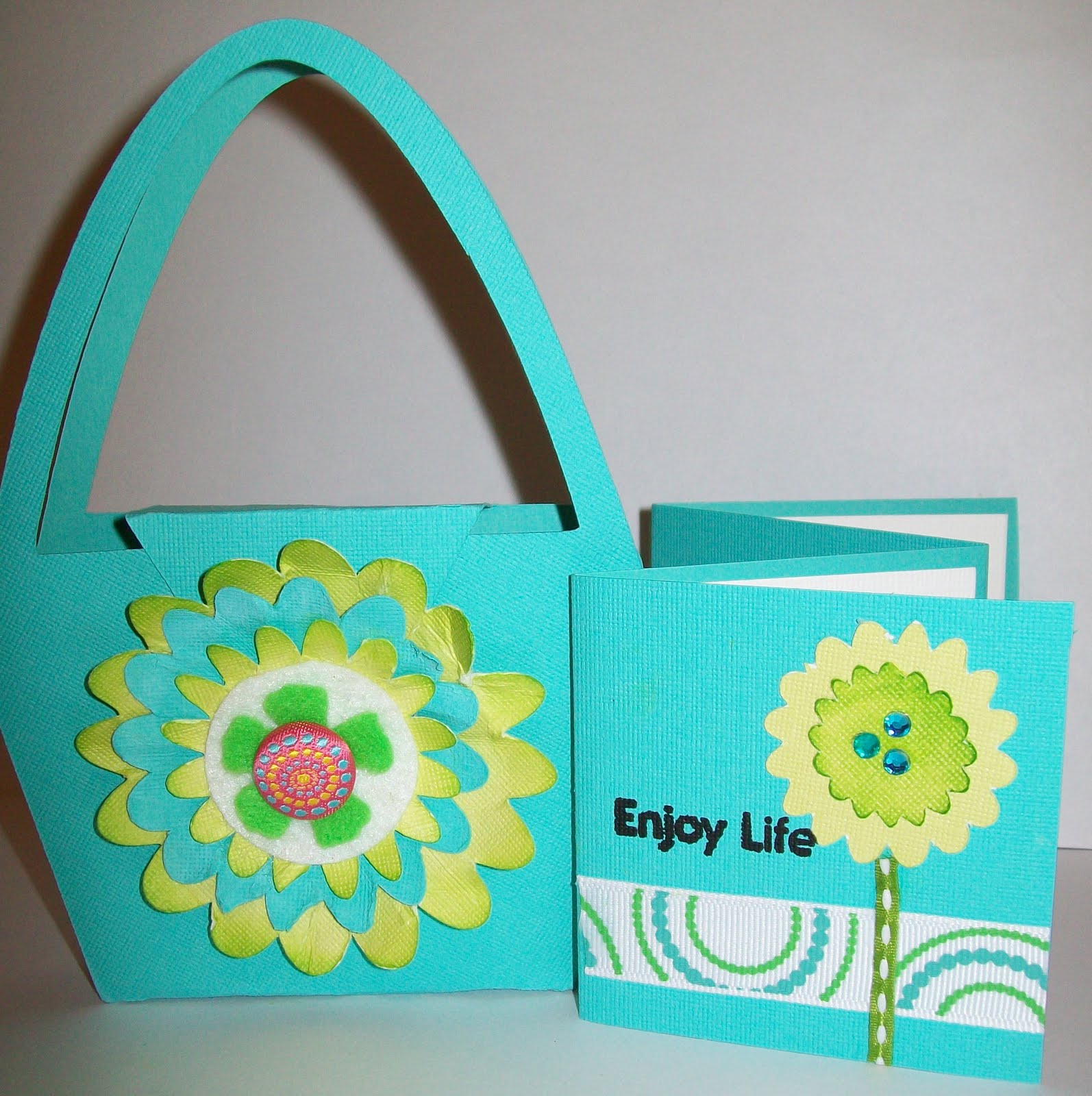 She's a Sassy Lady "Forever Young" Purse and Mini Book