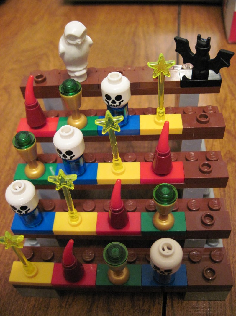 To The ROUS Motel! Lego Board Games!