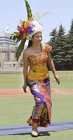 [Festival+of+Life+in+Indonesia3.jpg]